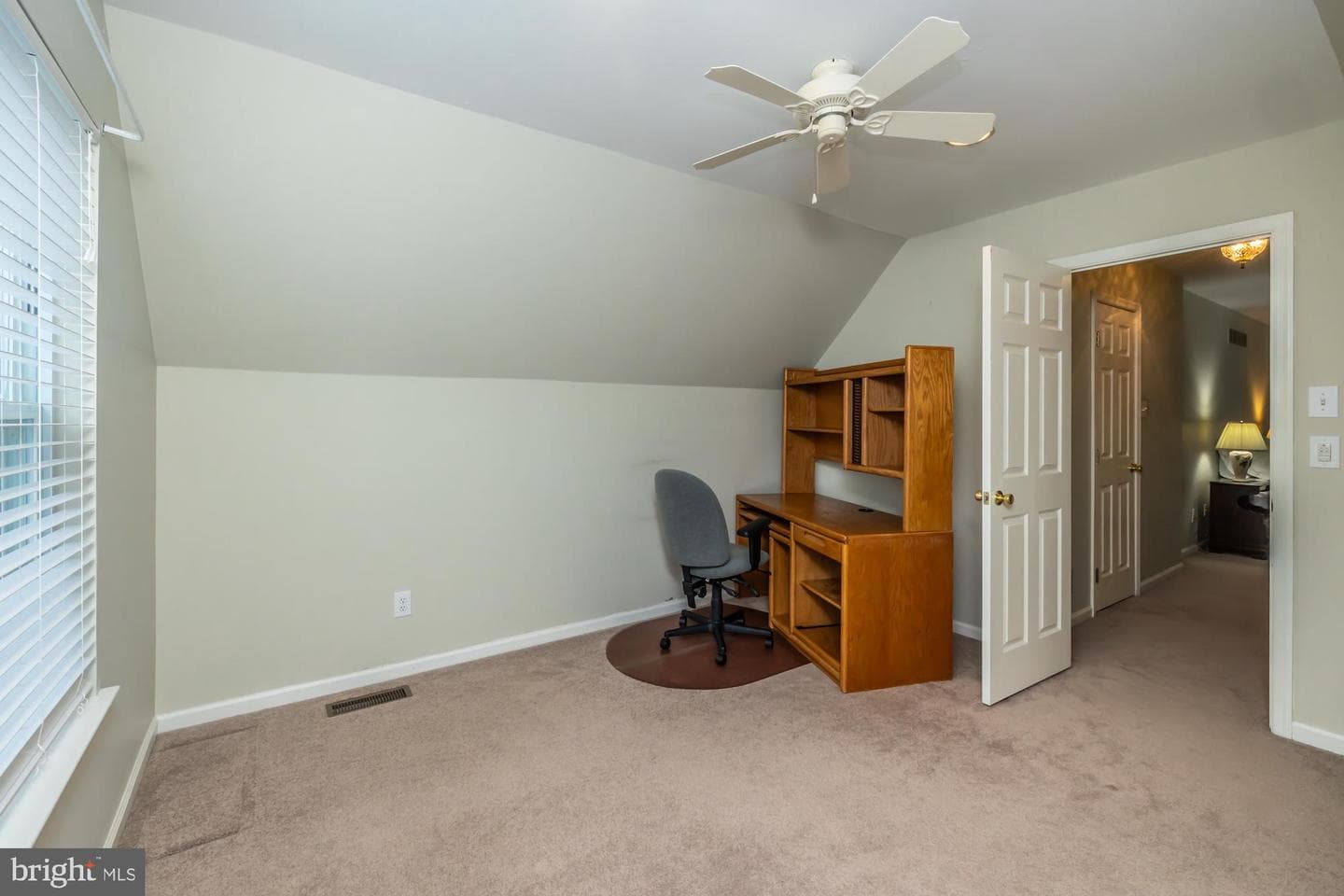 1148 Ashbridge Road photo 28