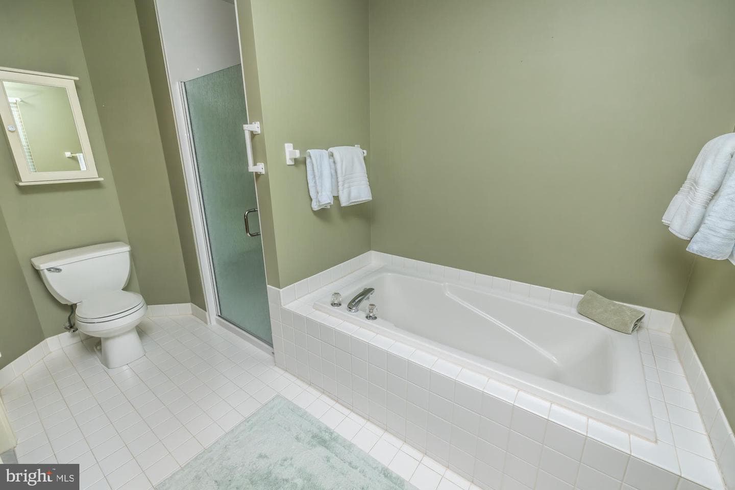 1148 Ashbridge Road photo 31