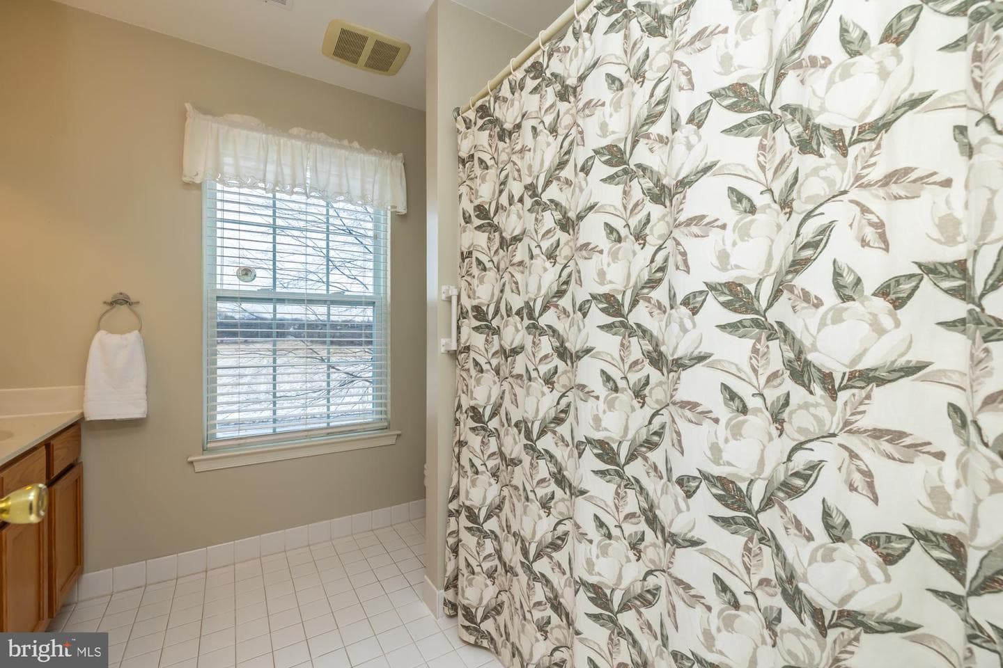 1148 Ashbridge Road photo 40