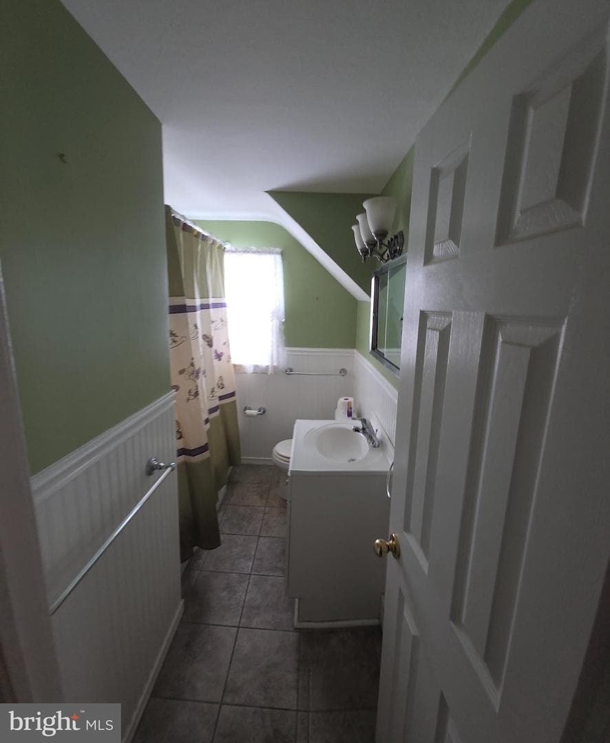 1407 Walnut photo 10