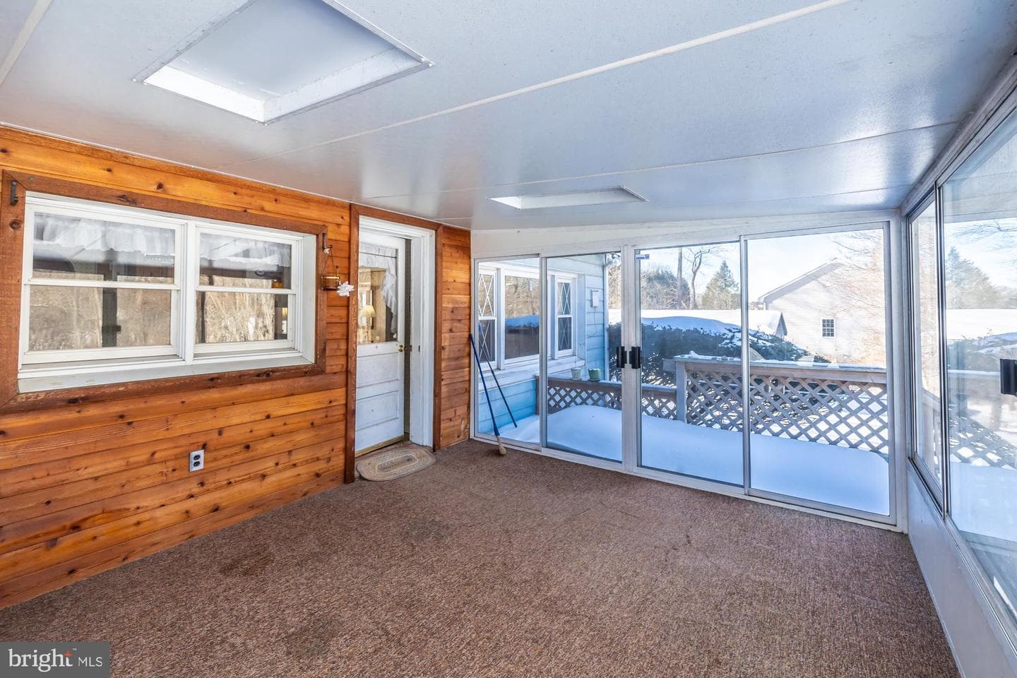 360 Oaklyn Road photo 42