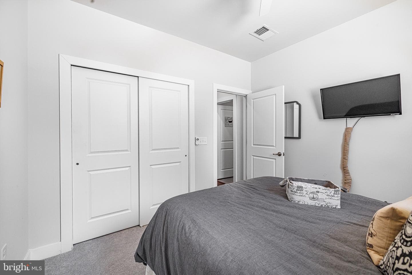 102 Lilac Court photo 25