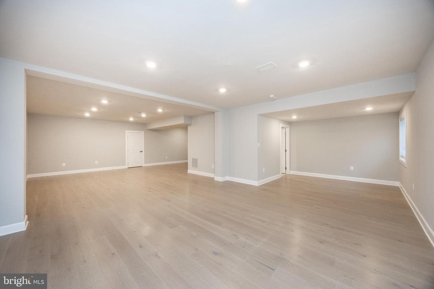 1147 Sculthorpe Drive photo 32