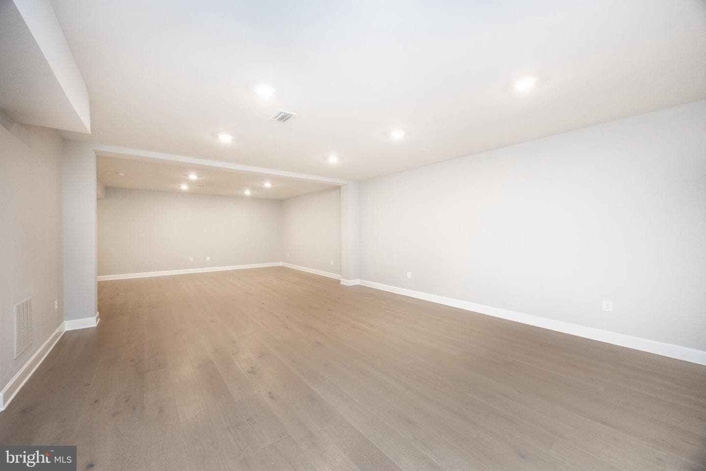 1147 Sculthorpe Drive photo 36