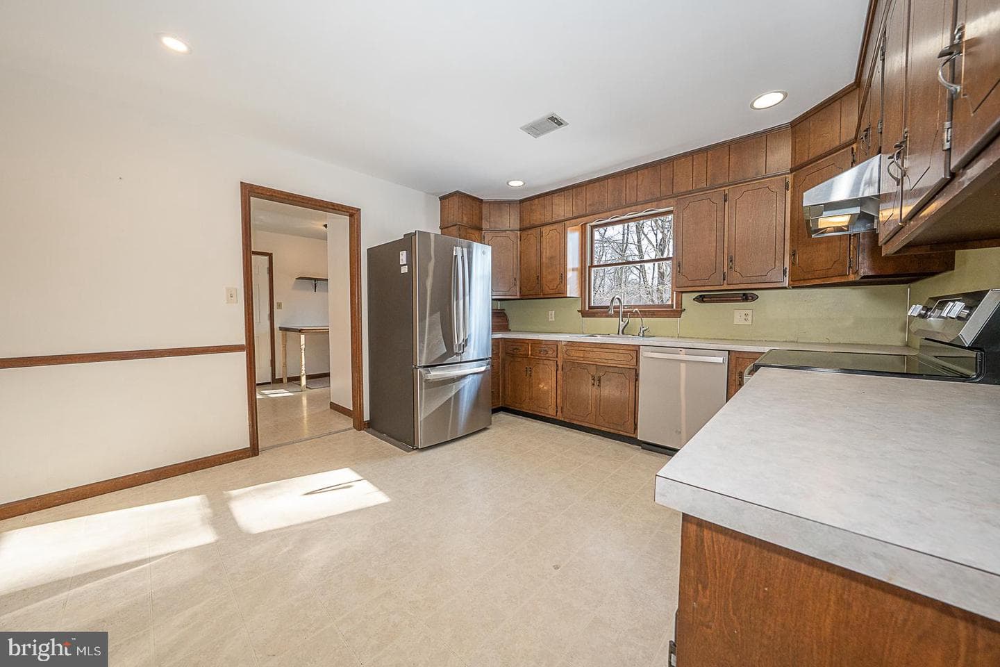 244 S Bonsall Road photo 18