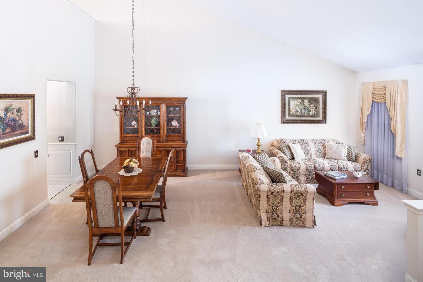 1703 Yardley Drive photo 10