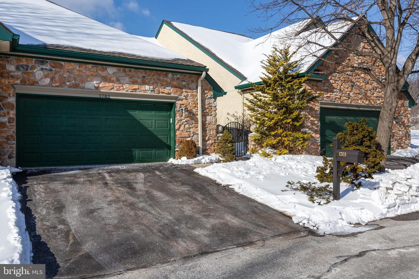 1703 Yardley Drive photo 2