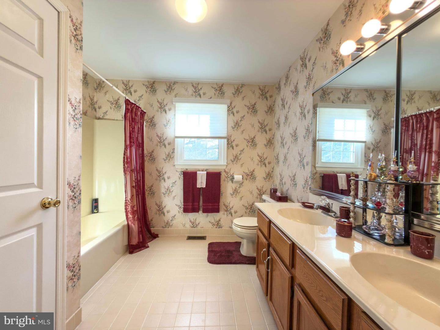 1016 Winding River Lane photo 26