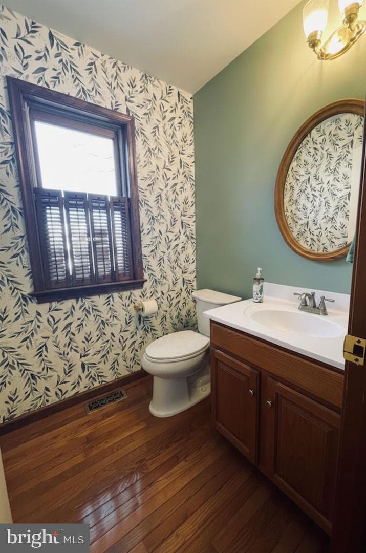 21 Meadowview Drive photo 3