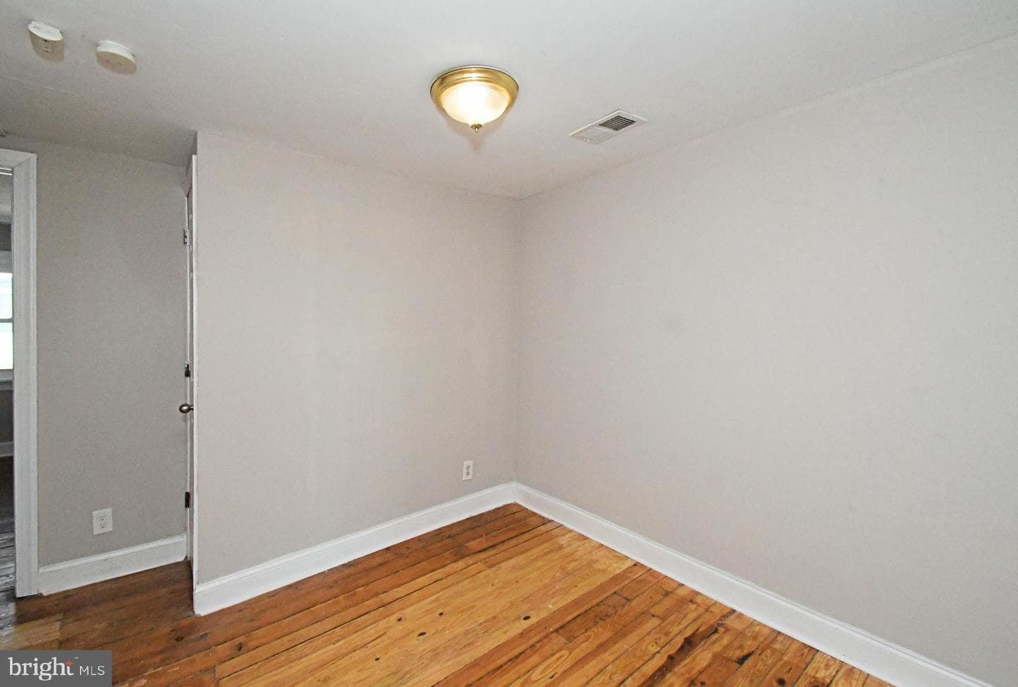 220 Saint Marys Street photo 25