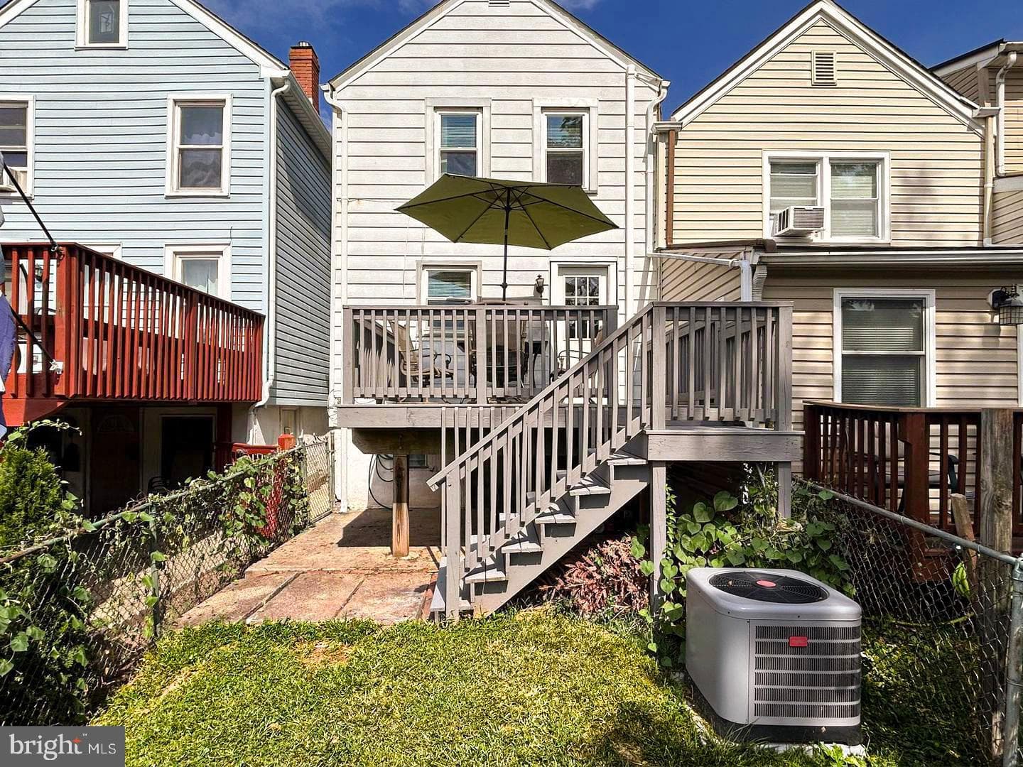 220 Saint Marys Street photo 47