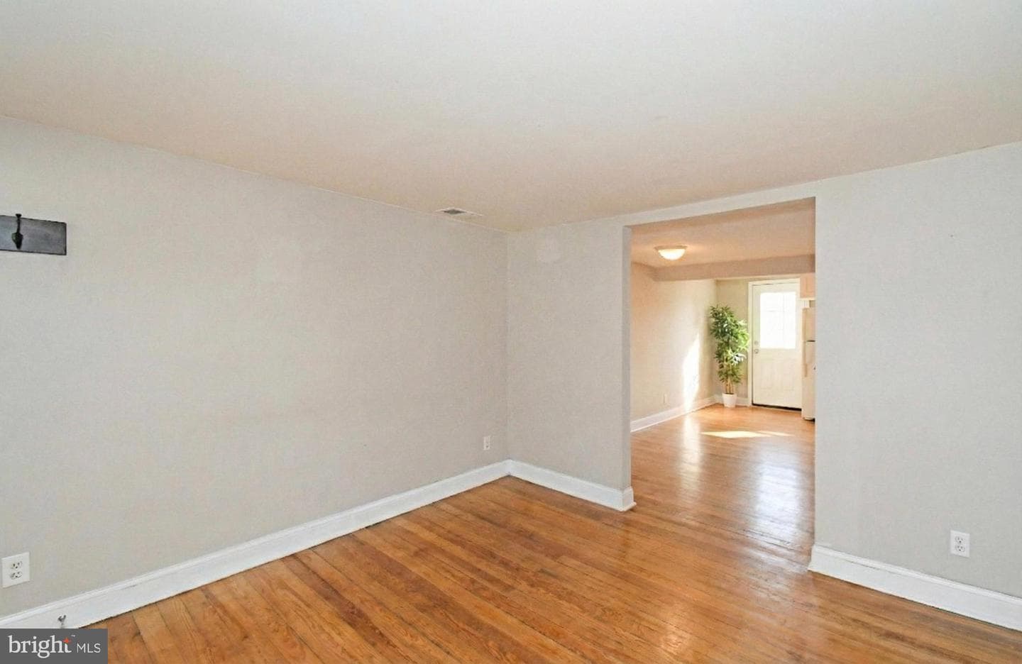 220 Saint Marys Street photo 6