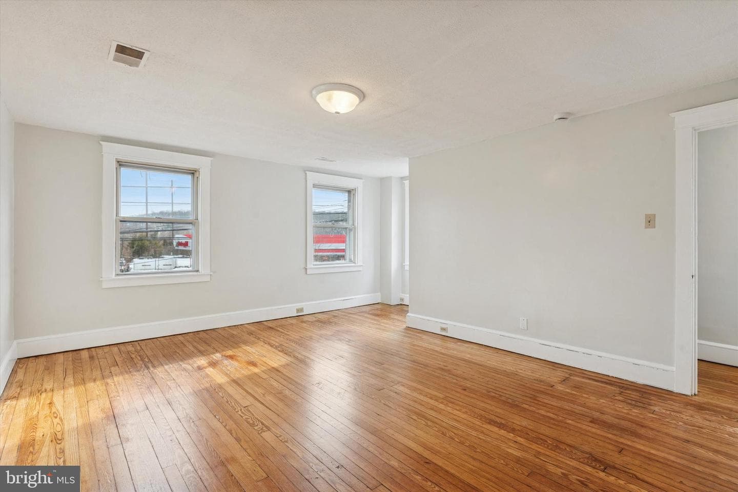 123 W Lancaster Avenue photo 17