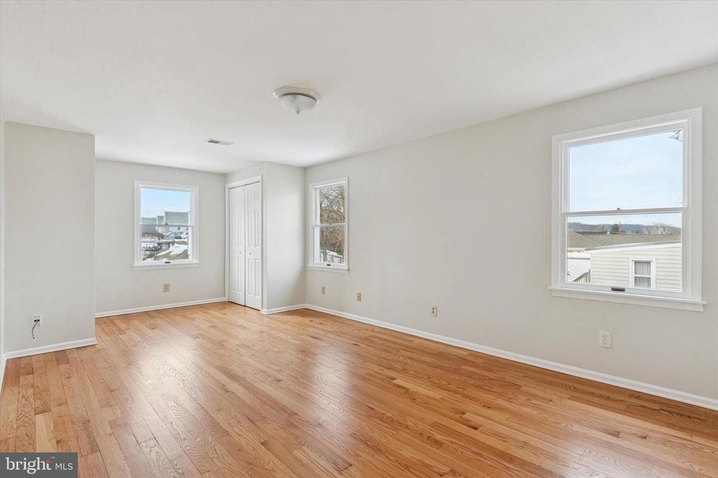 123 W Lancaster Avenue photo 28