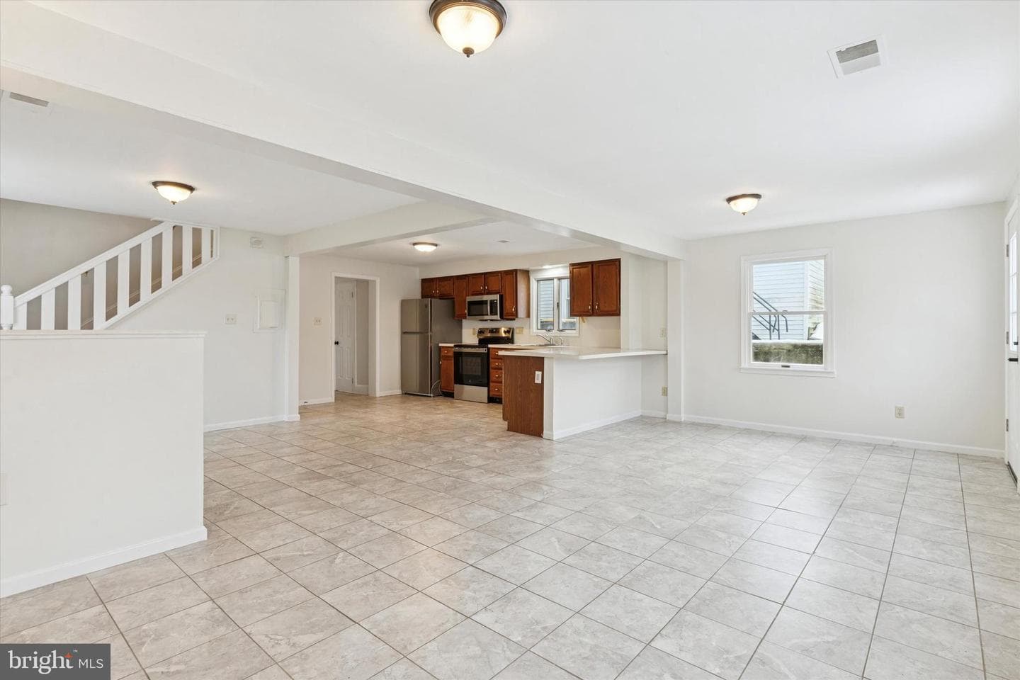 123 W Lancaster Avenue photo 9
