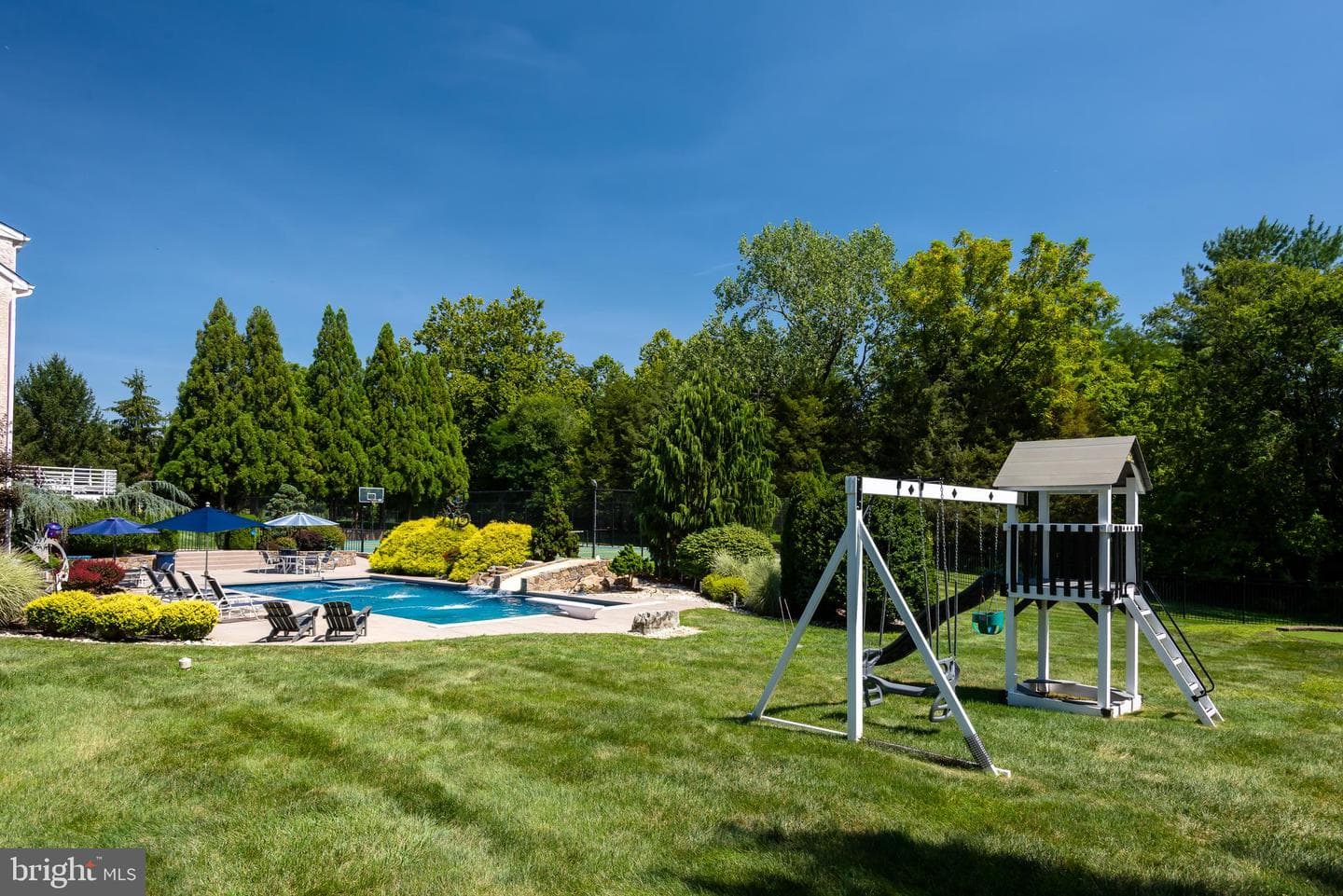 1015 S Wisteria Drive photo 33