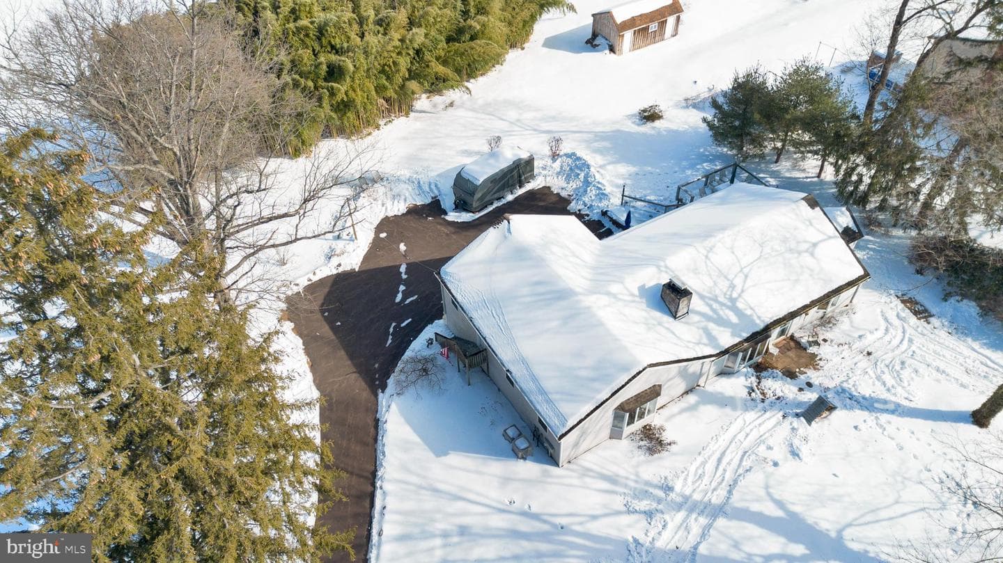 1211 Old Schuylkill Road photo 4