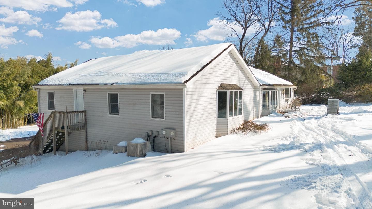 1211 Old Schuylkill Road photo 7