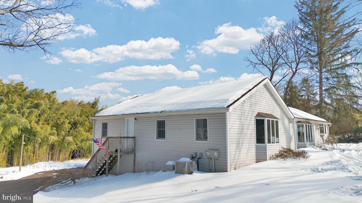 1211 Old Schuylkill Road photo 9