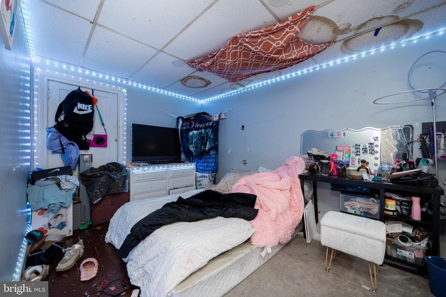 33 S 6th Avenue photo 10