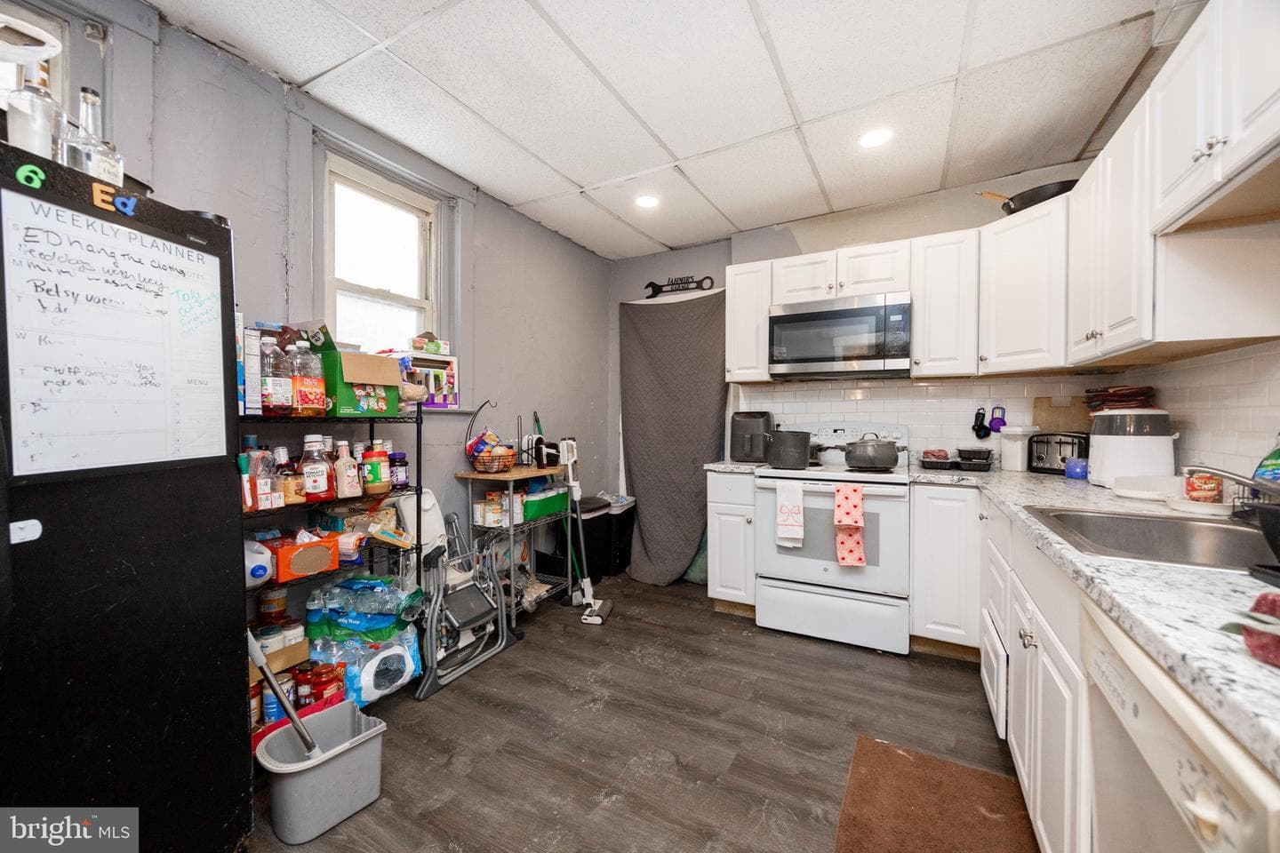 33 S 6th Avenue photo 6