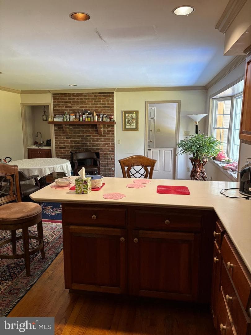 728 Northbrook Road photo 5