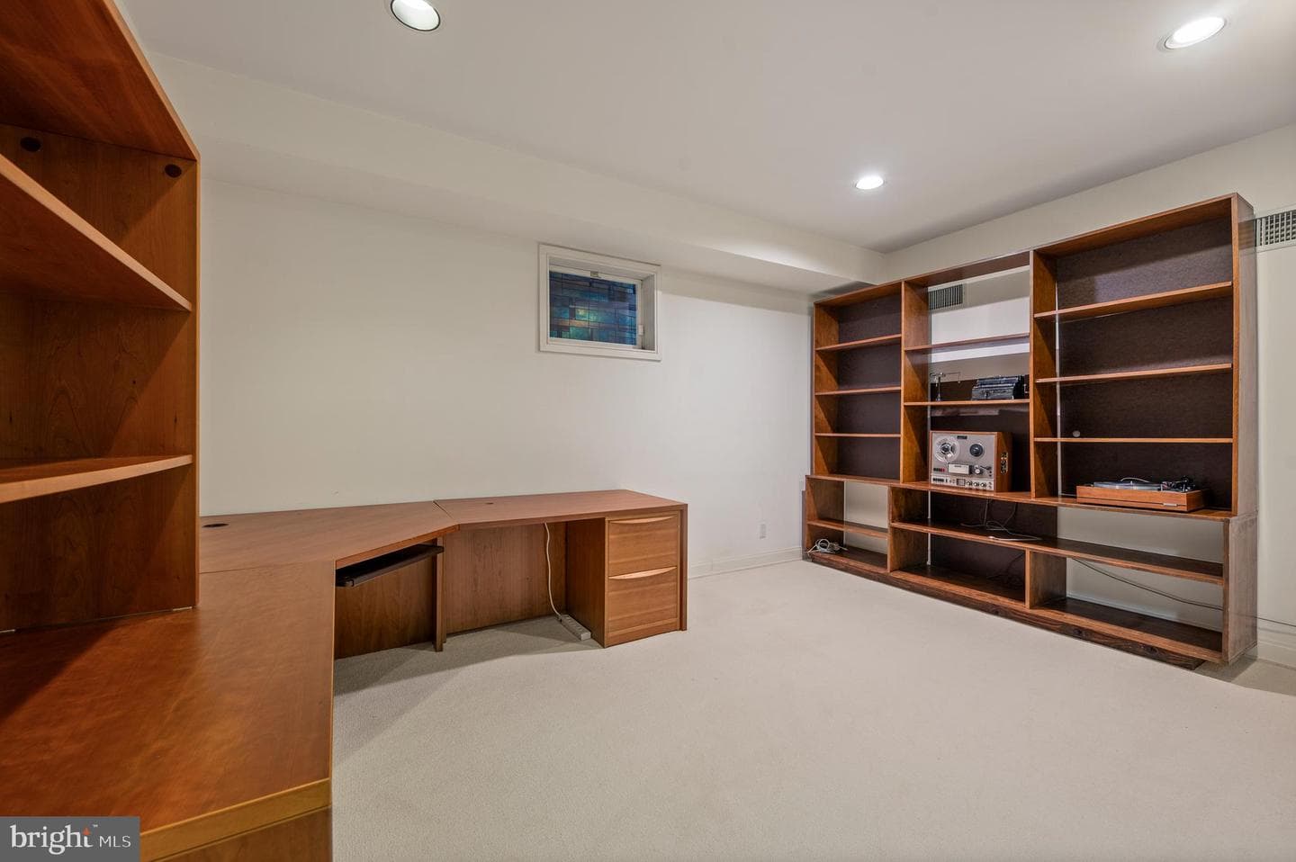 6 Hunt Club Lane photo 57