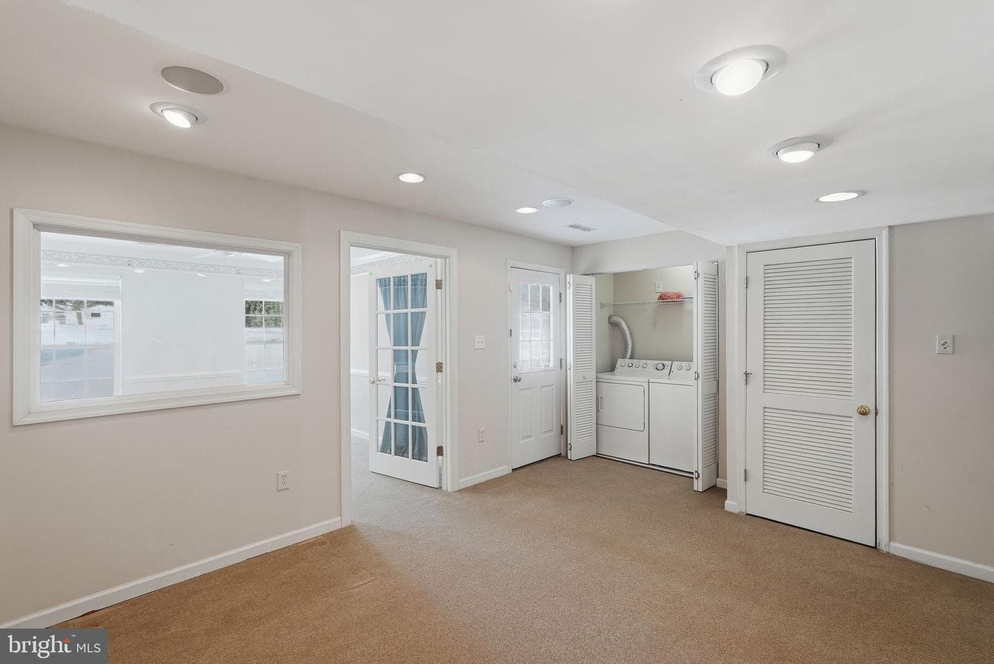 3 Carriage House Road photo 4