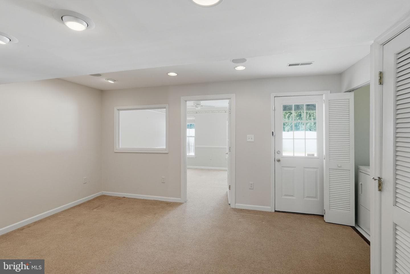 3 Carriage House Road photo 5