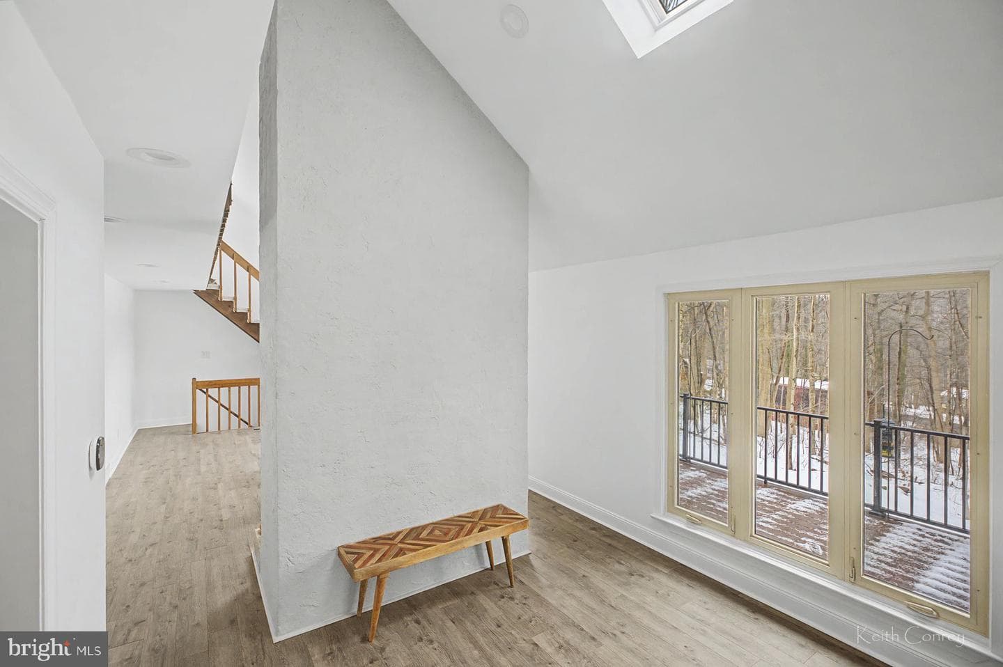 8 Laurel Dr photo 11