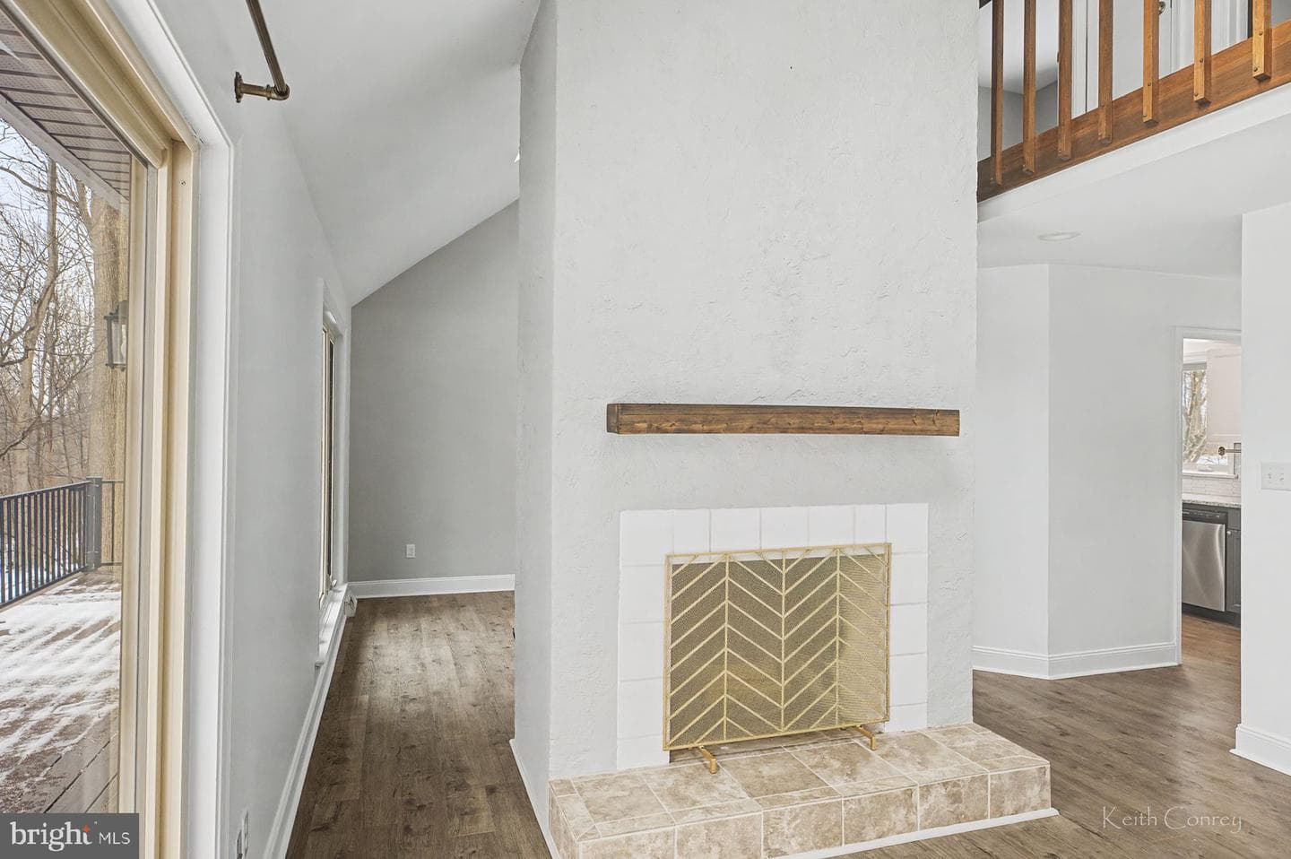 8 Laurel Dr photo 13