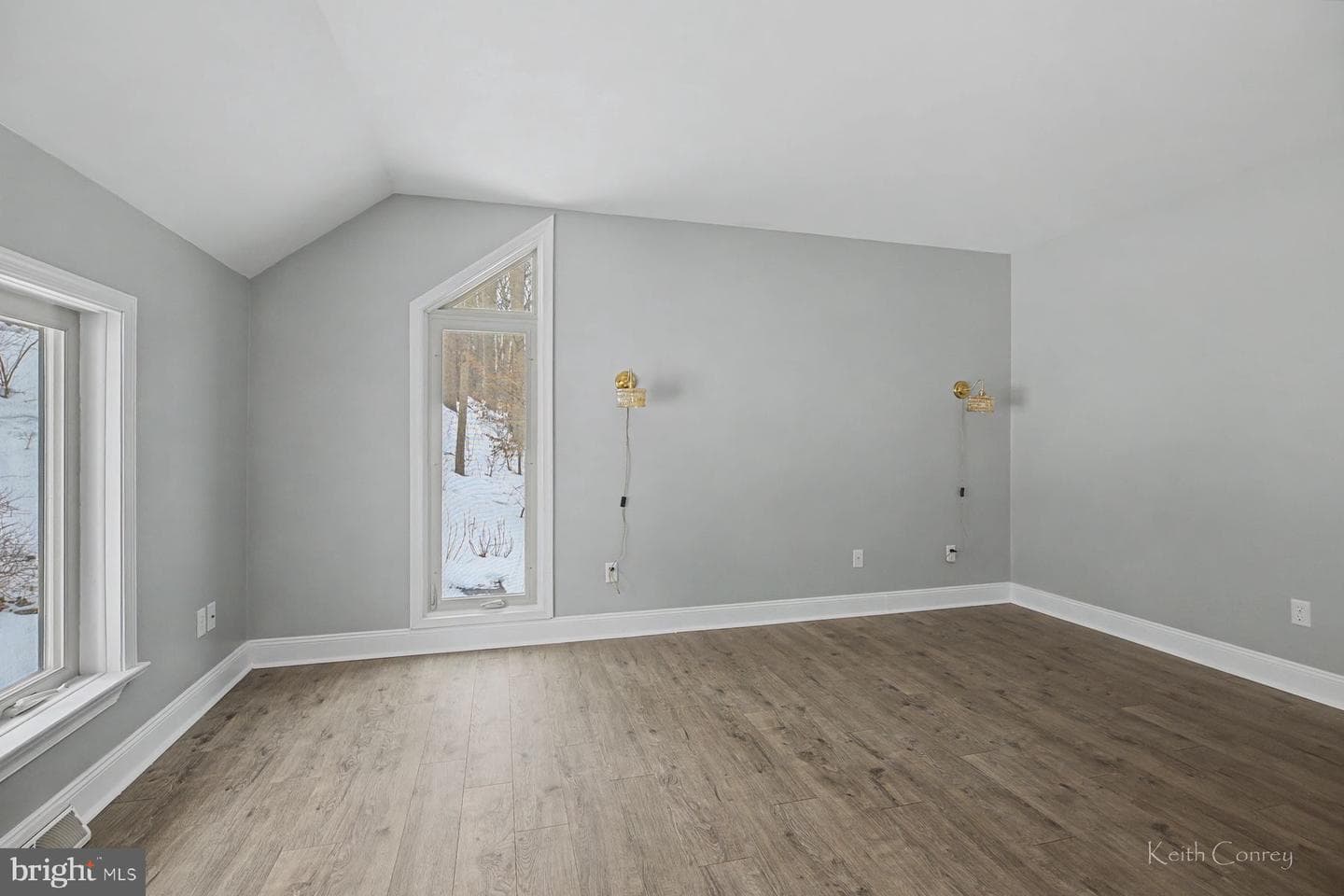 8 Laurel Dr photo 19