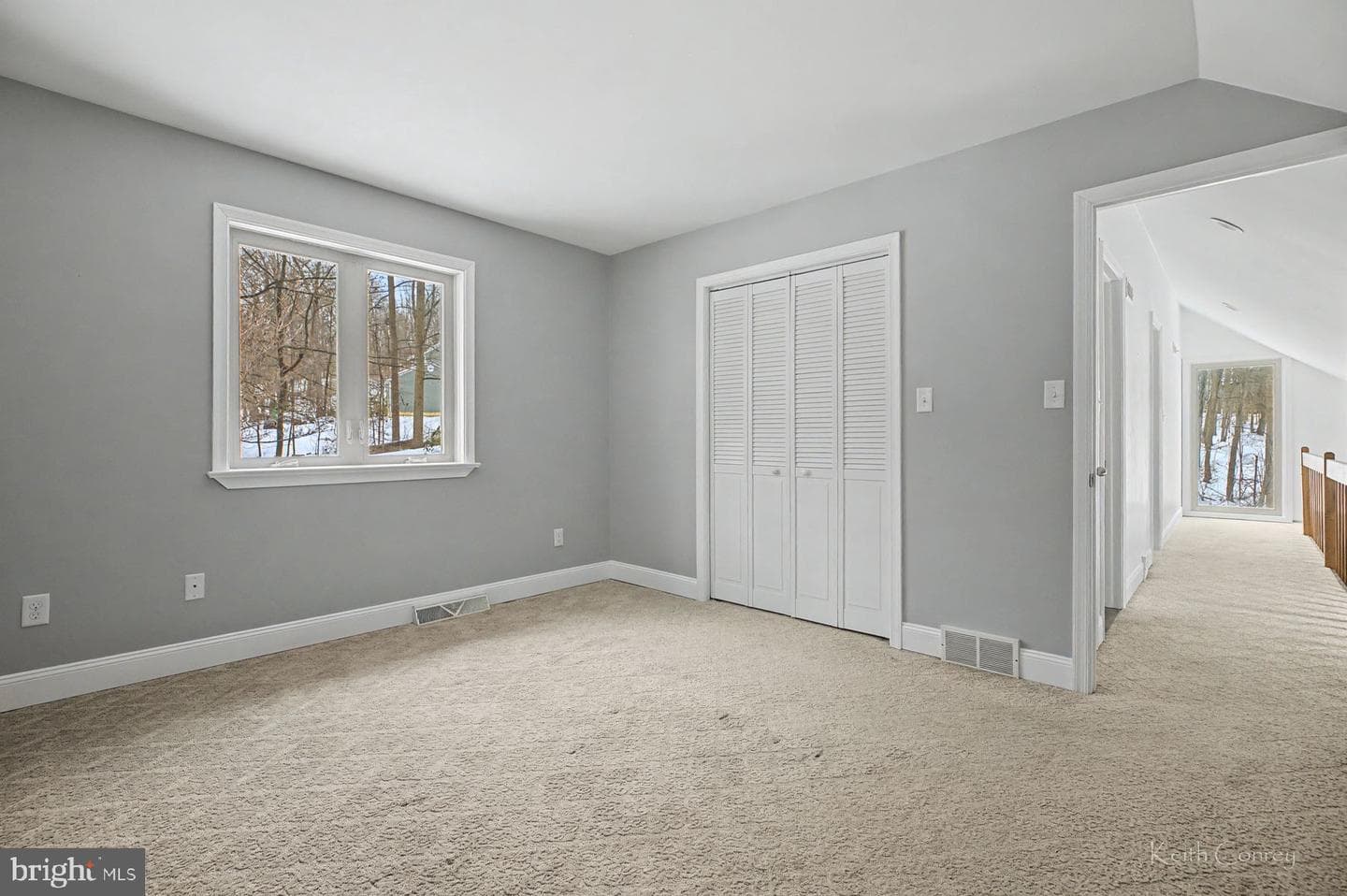 8 Laurel Dr photo 37