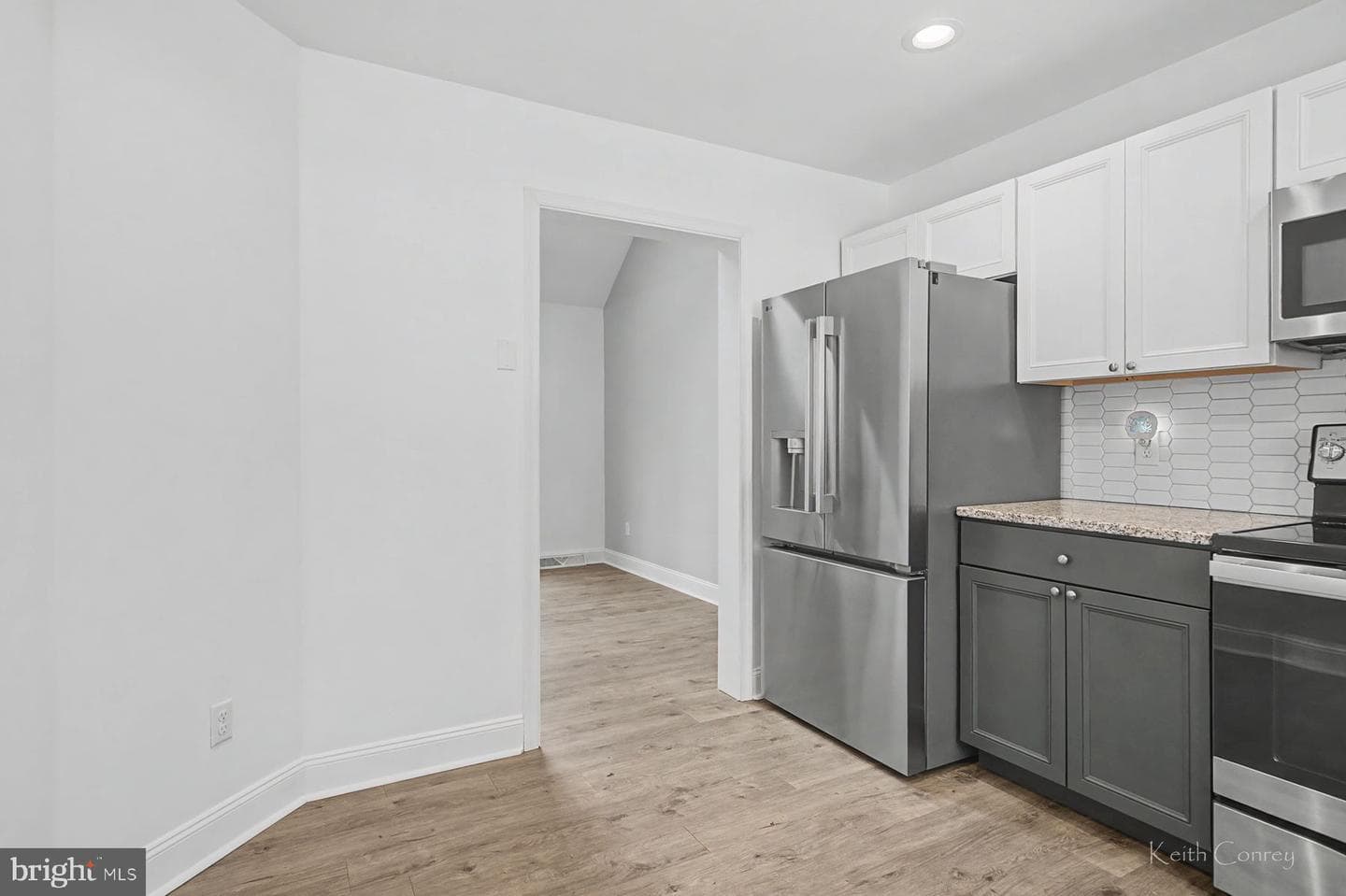 8 Laurel Dr photo 6