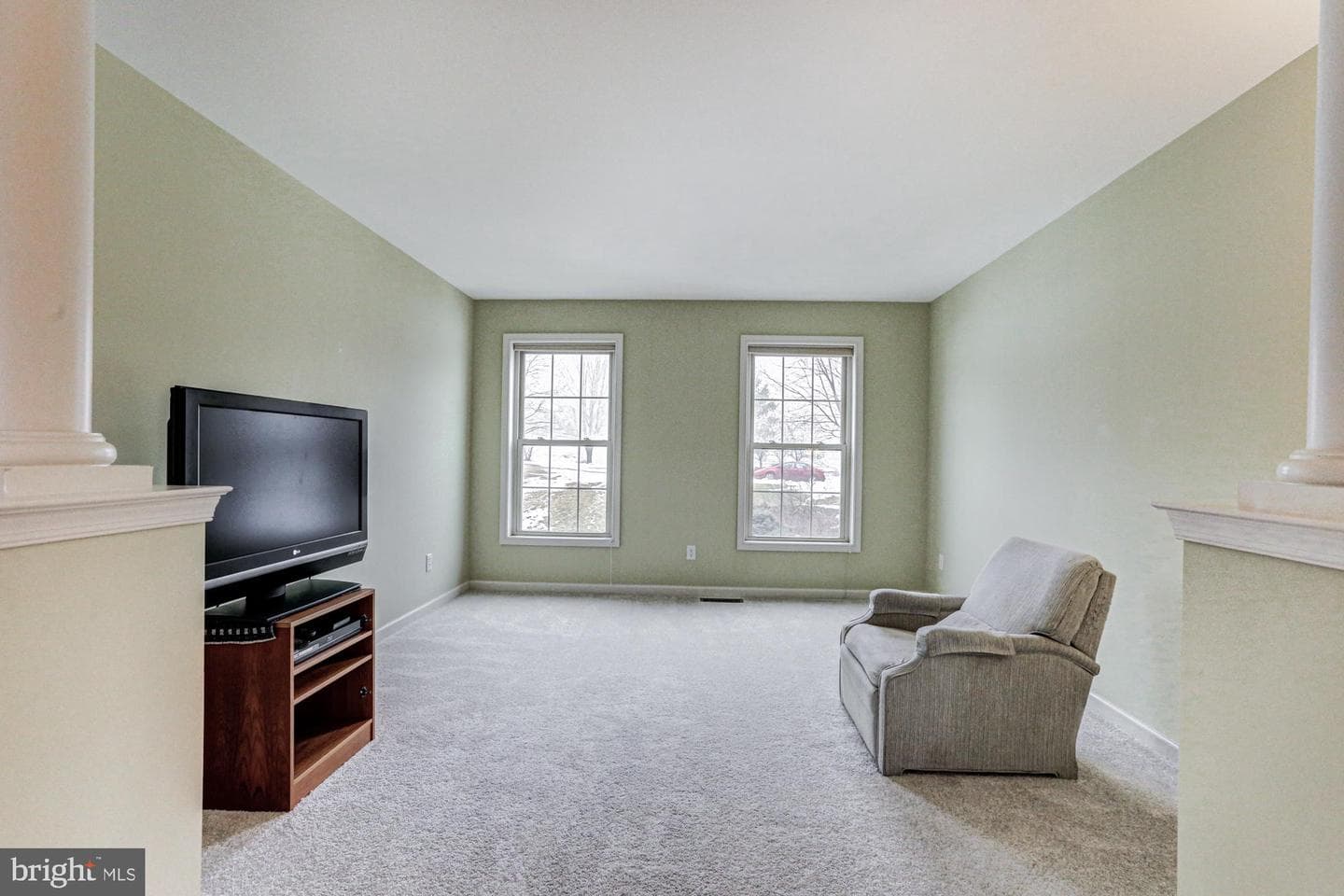 518 Hyde Park Circle photo 45
