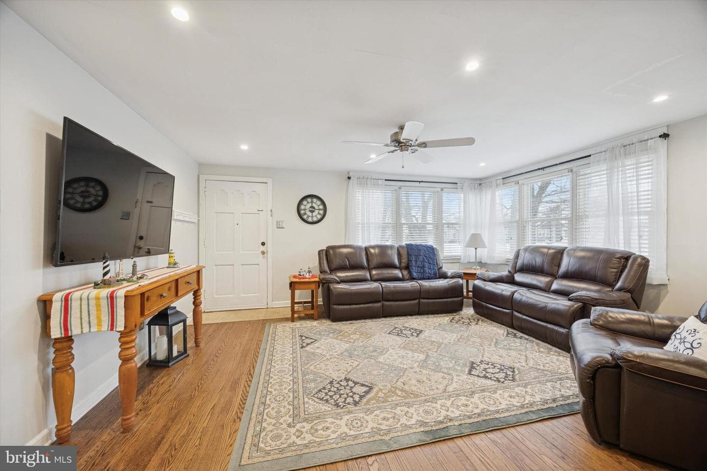 406 W Anderson Avenue photo 4