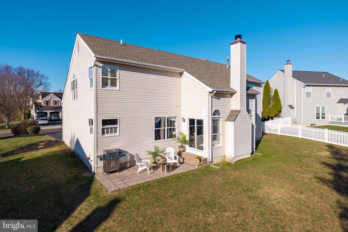 891 Winding River Lane photo 14