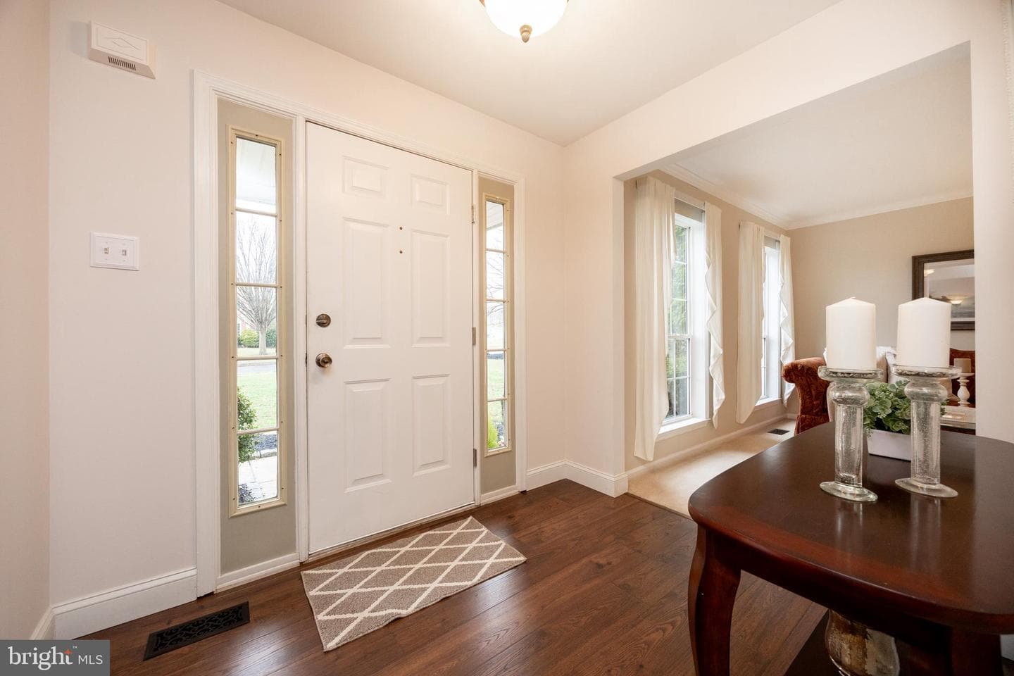 891 Winding River Lane photo 7