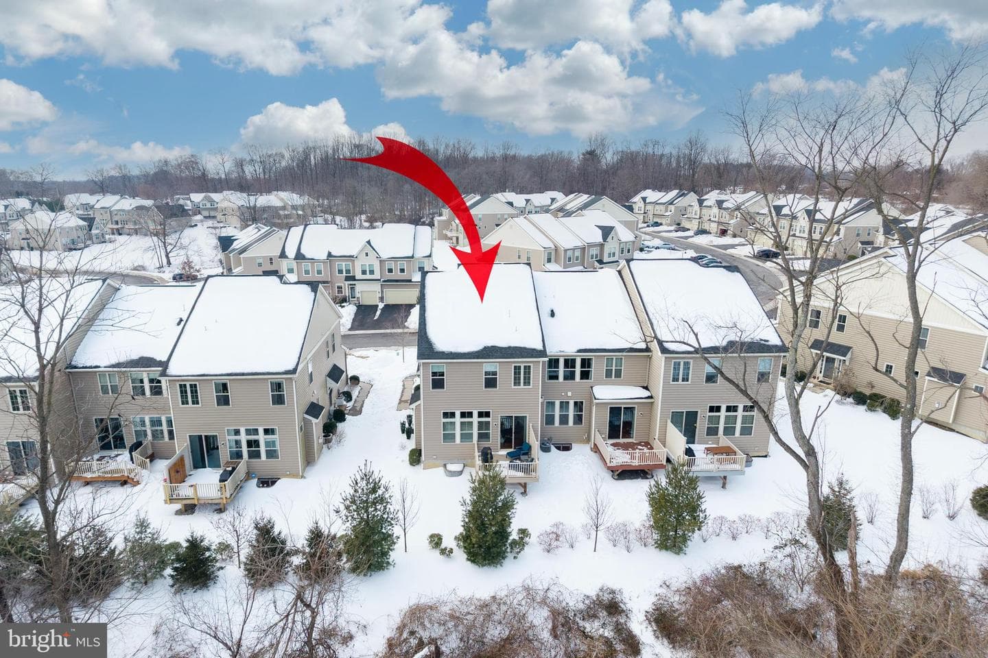235 Kestrel Court photo 32