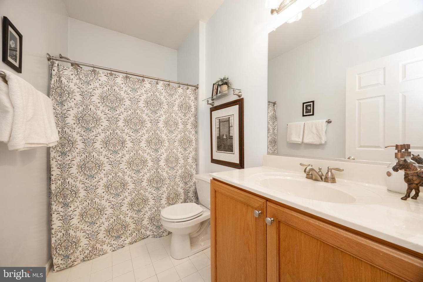 140 Milbury Road photo 23