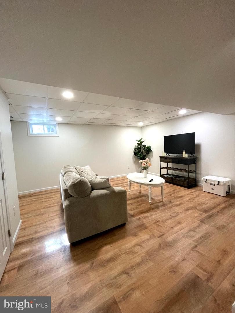 810 Amber Lane photo 23