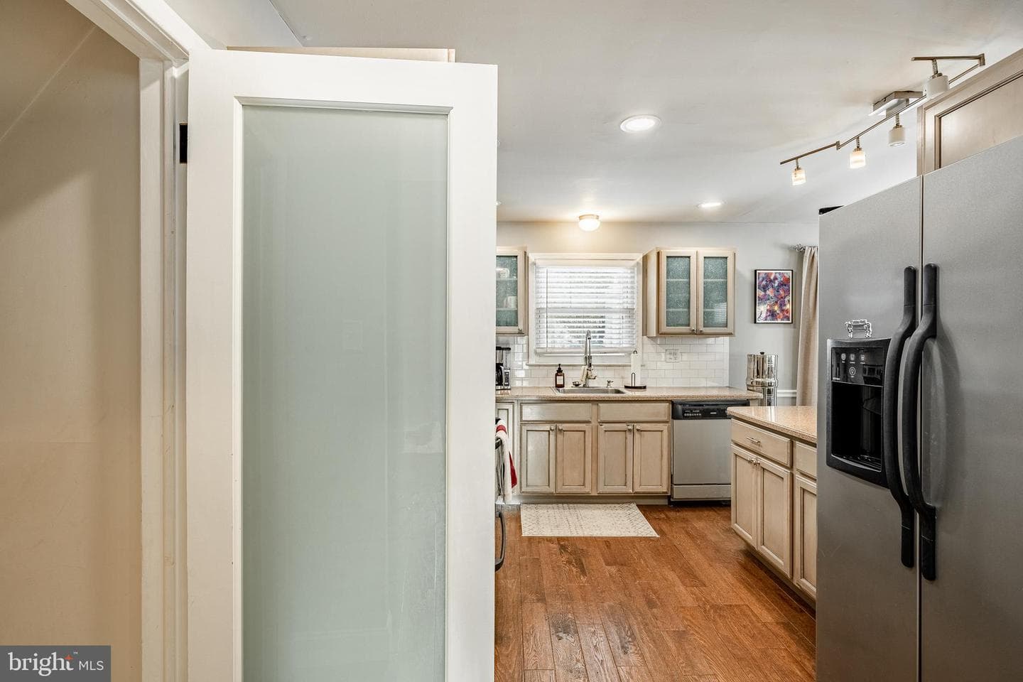 111 Glen Avenue photo 13