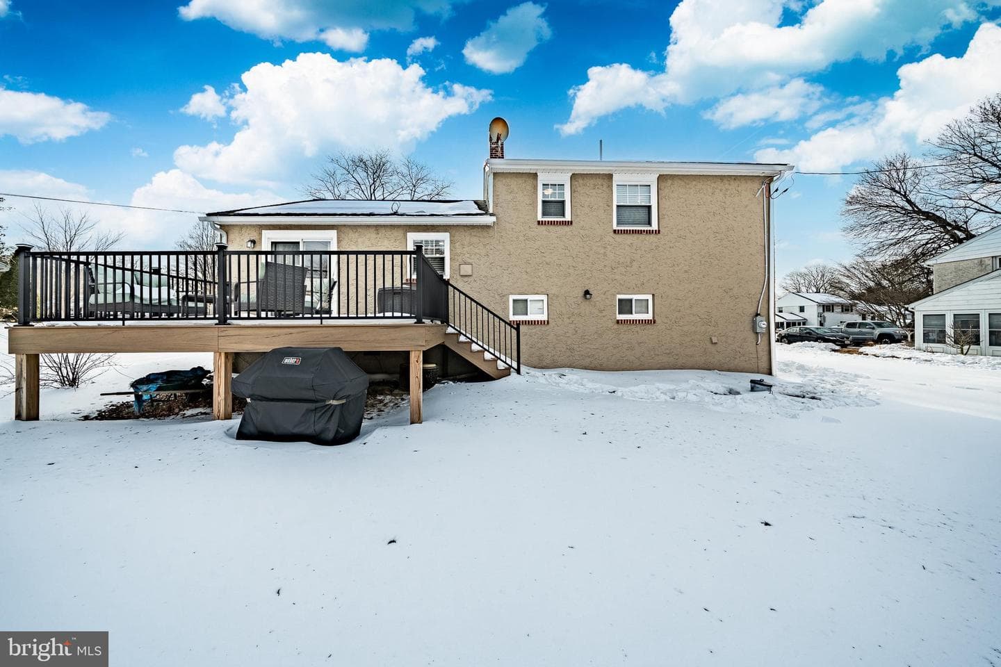 111 Glen Avenue photo 31