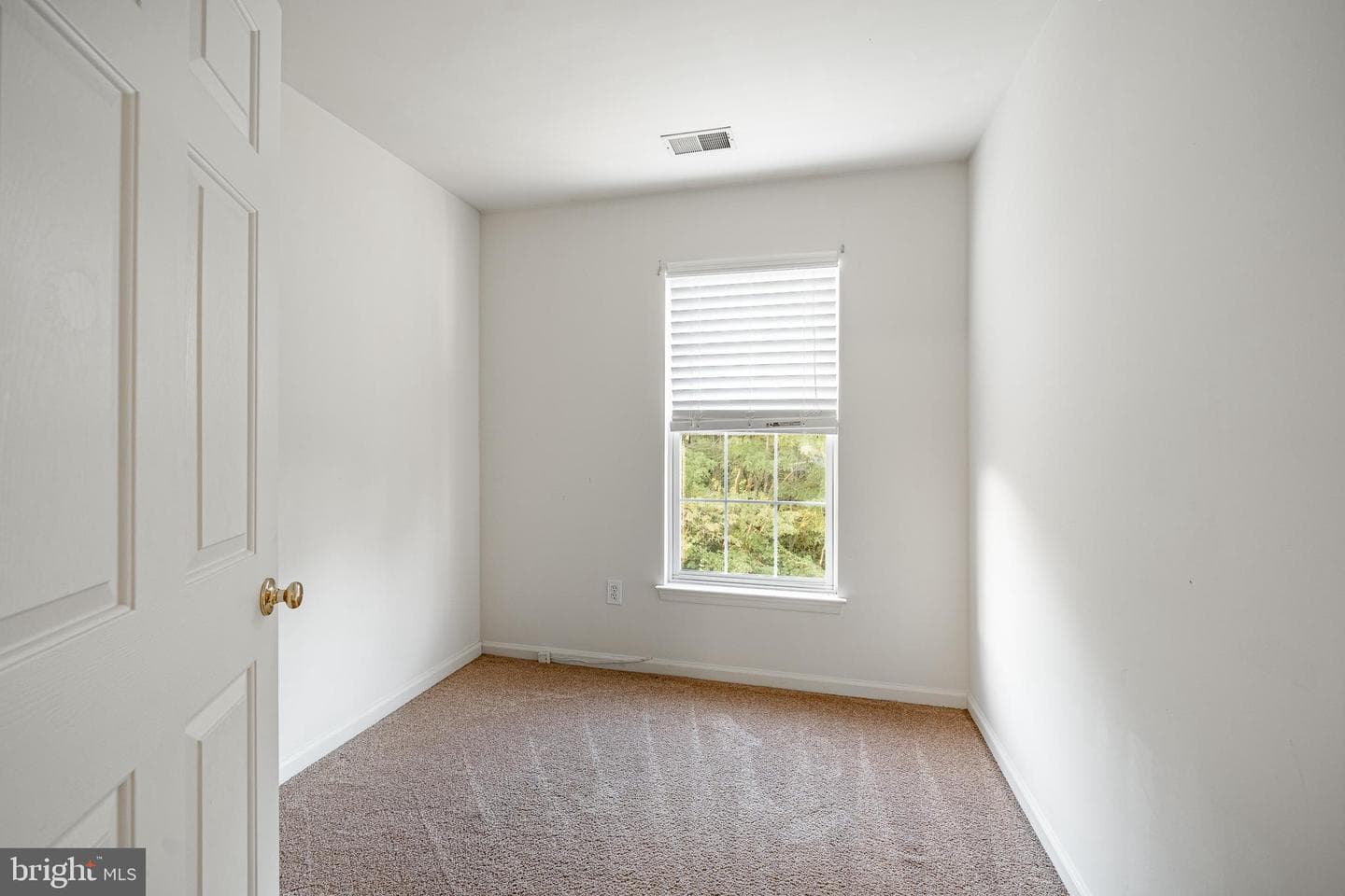 596 Coach Hill Court #c photo 21