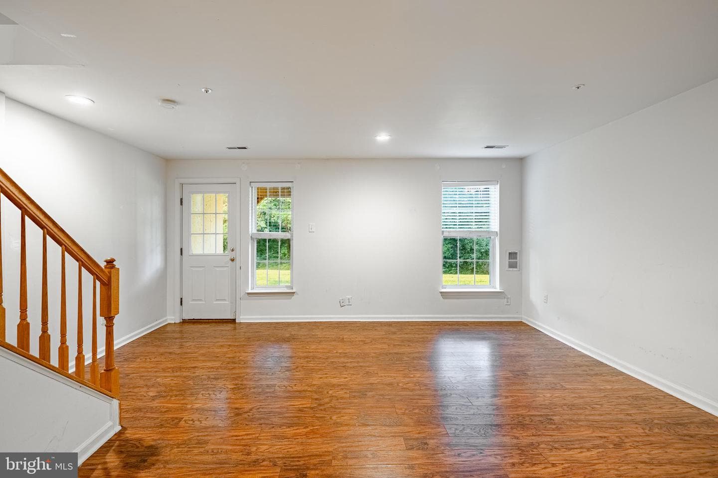 596 Coach Hill Court #c photo 27