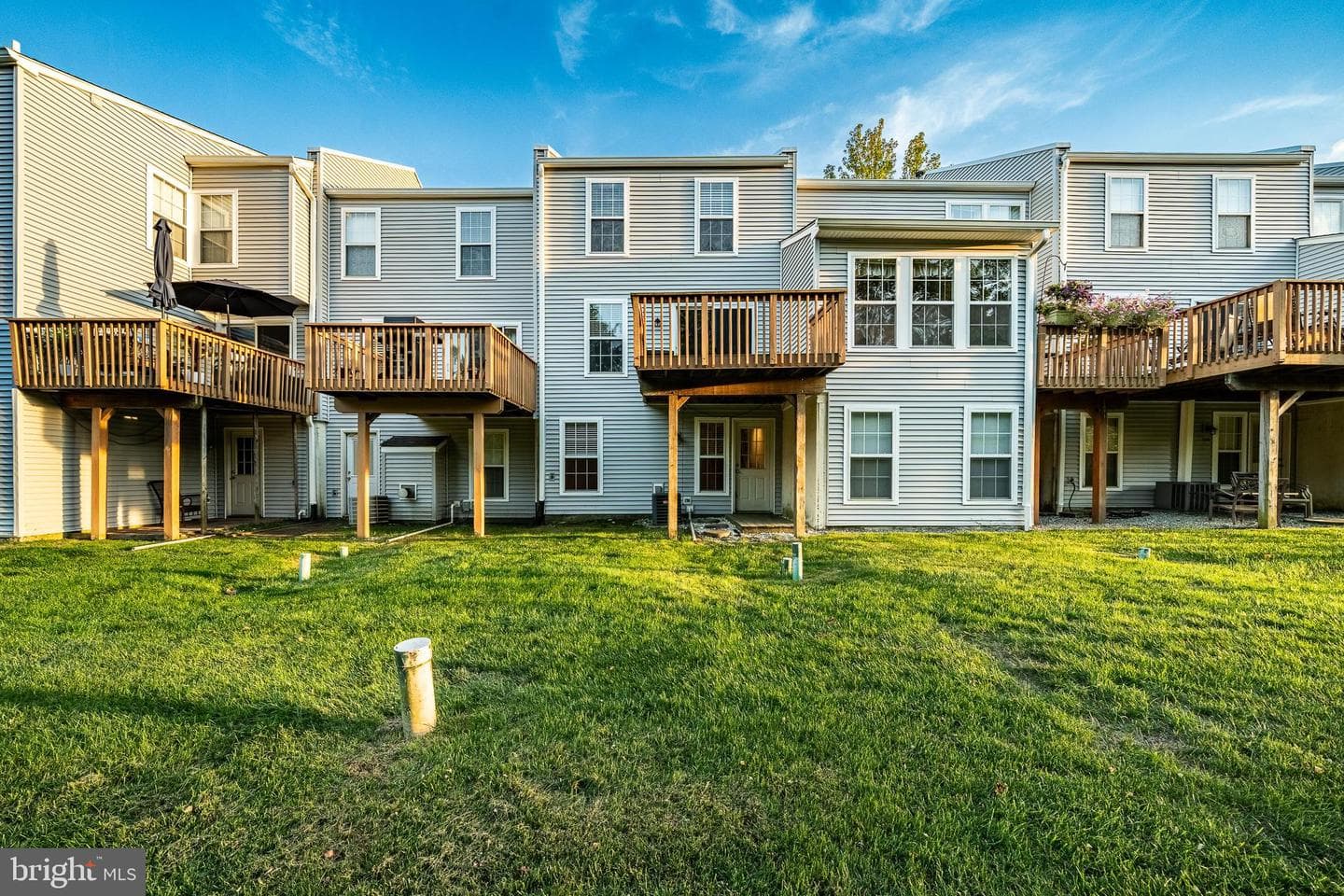 596 Coach Hill Court #c photo 33