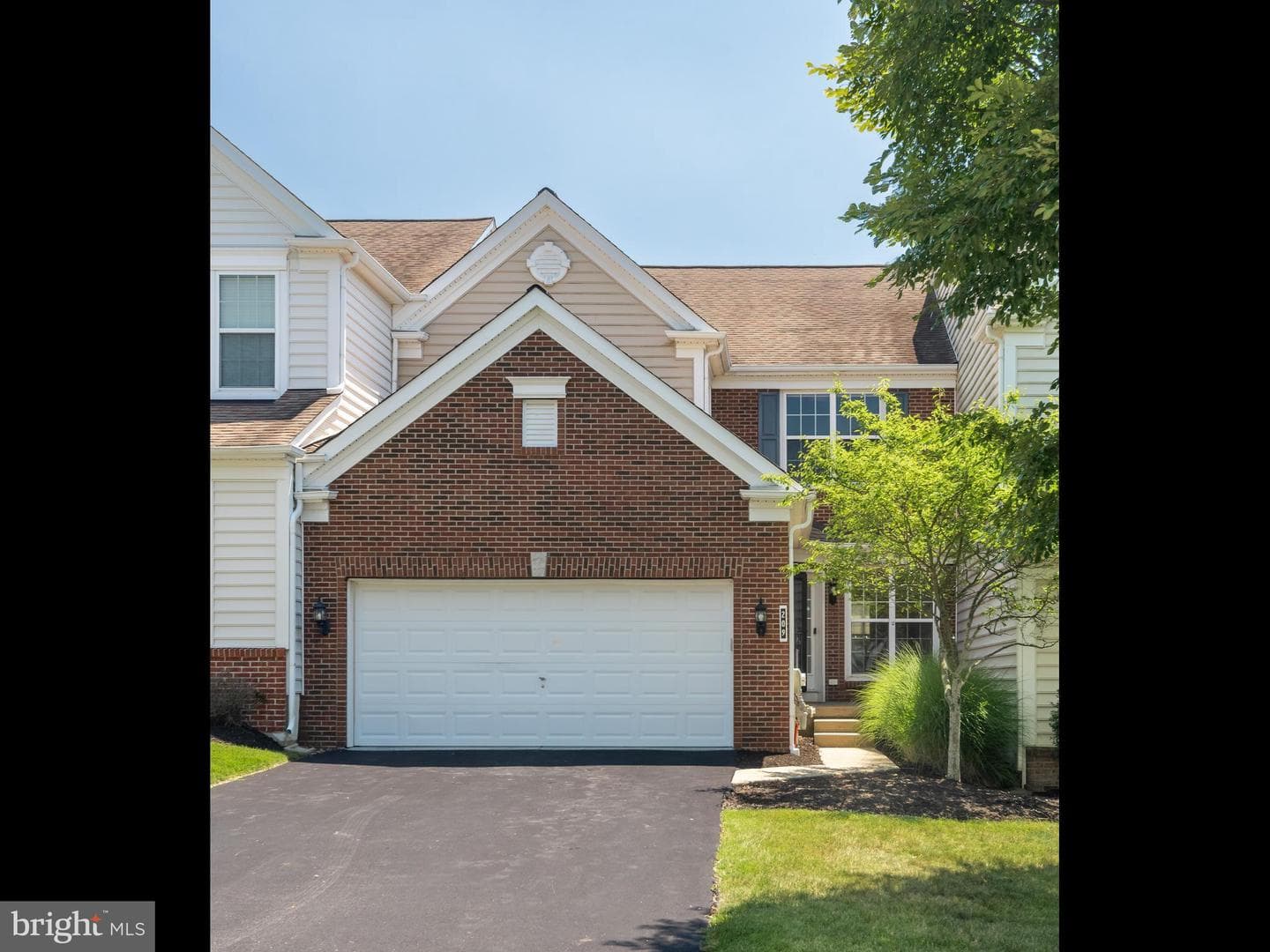 209 N Caldwell Circle, Downingtown