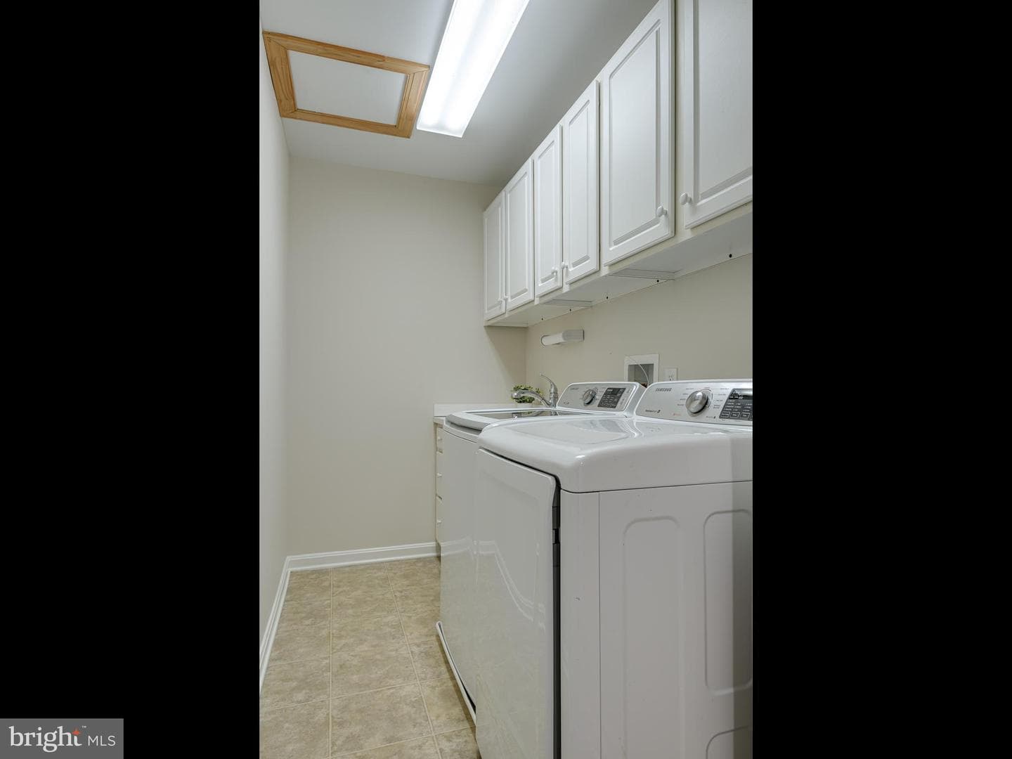209 N Caldwell Circle photo 41