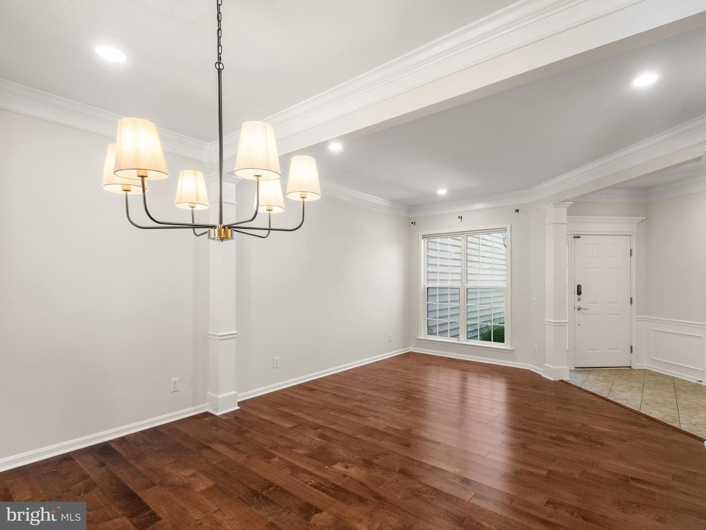 209 N Caldwell Circle photo 9