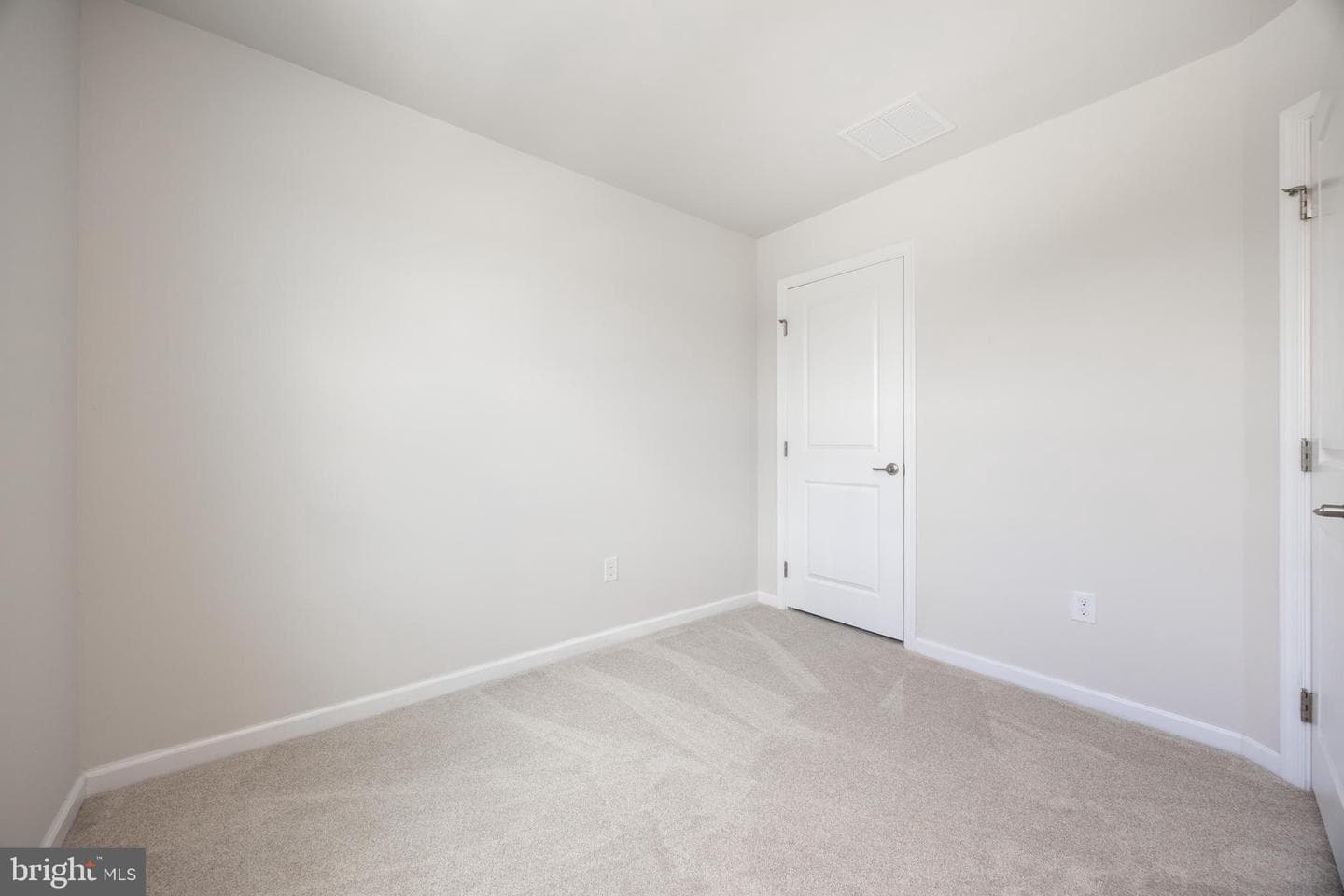 104 Cricket Drive photo 25